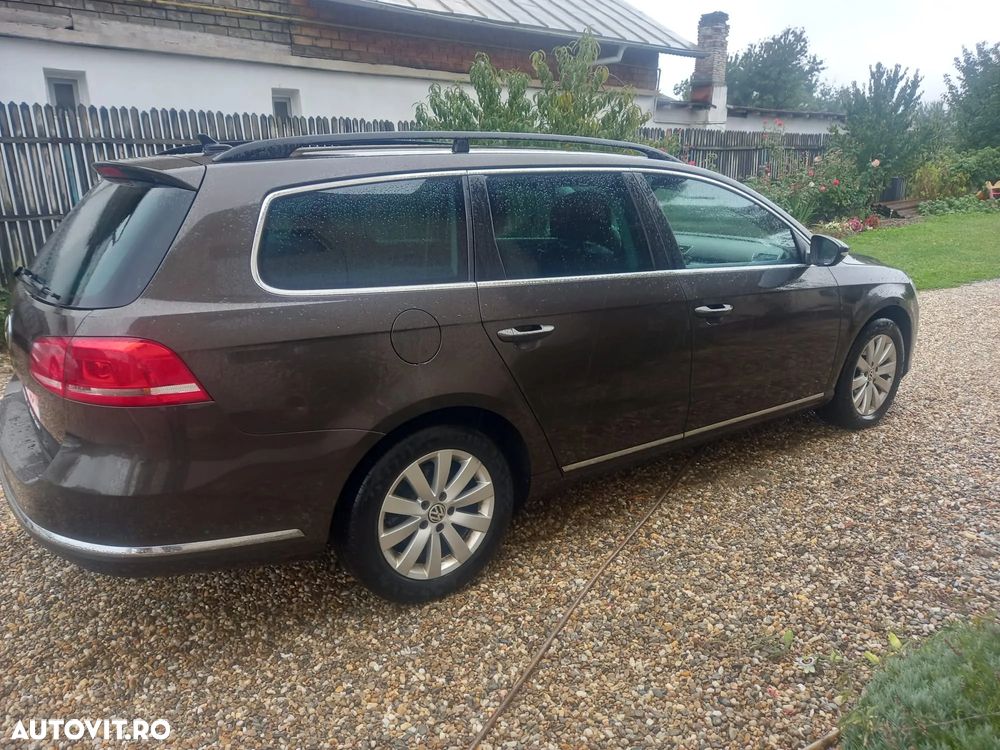 Volkswagen Passat 2.0 TDI BlueMotion Technology Comfortline - 3