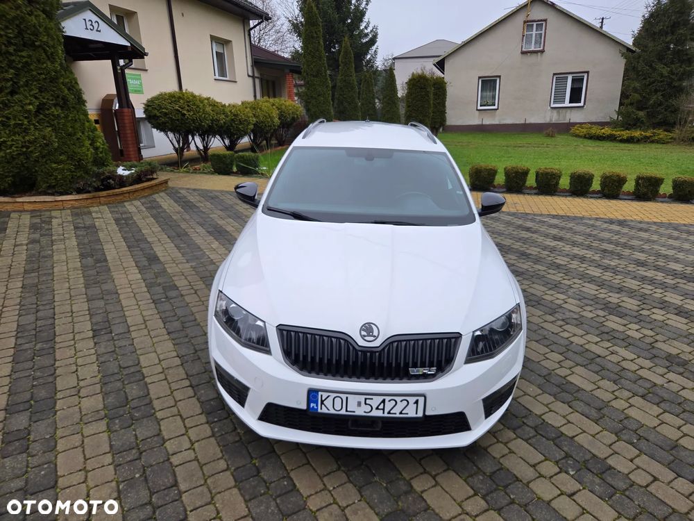 Skoda Octavia 2.0 TDI DSG RS - 16