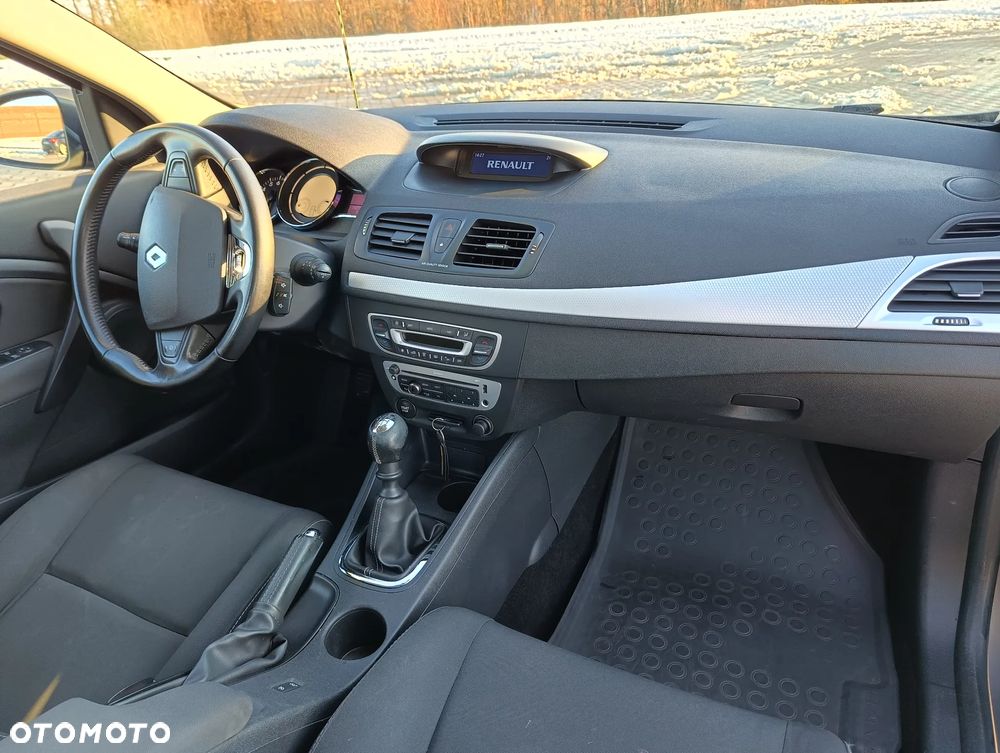 Renault Megane 1.6 16V Business - 10