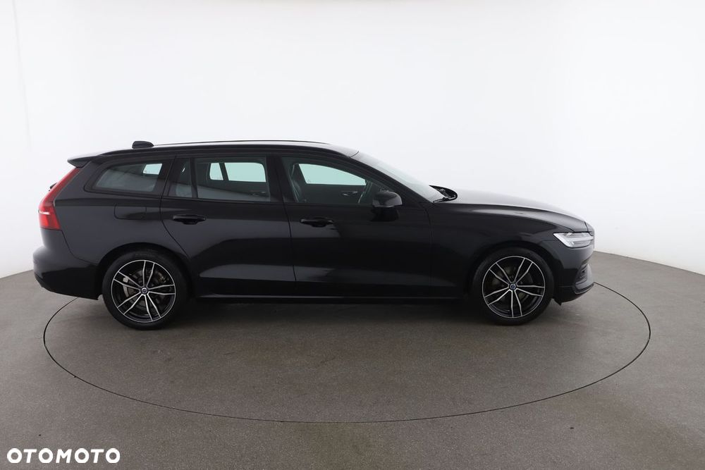 Volvo V60 D3 Geartronic R-Design - 11