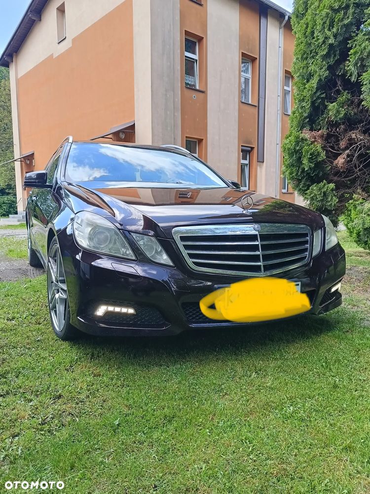 Mercedes-Benz Klasa E 220 CDI DPF BlueEFFICIENCY Automatik Avantgarde - 1