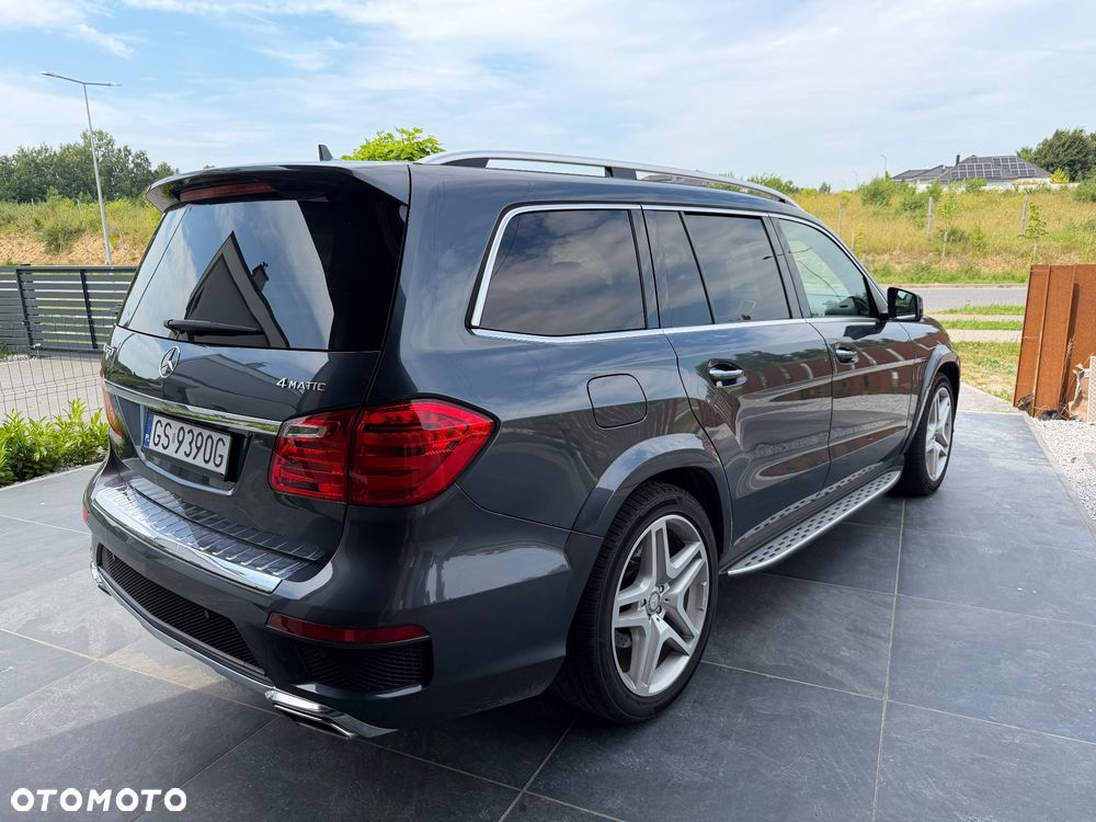 Mercedes-Benz GL 500 4-Matic - 6