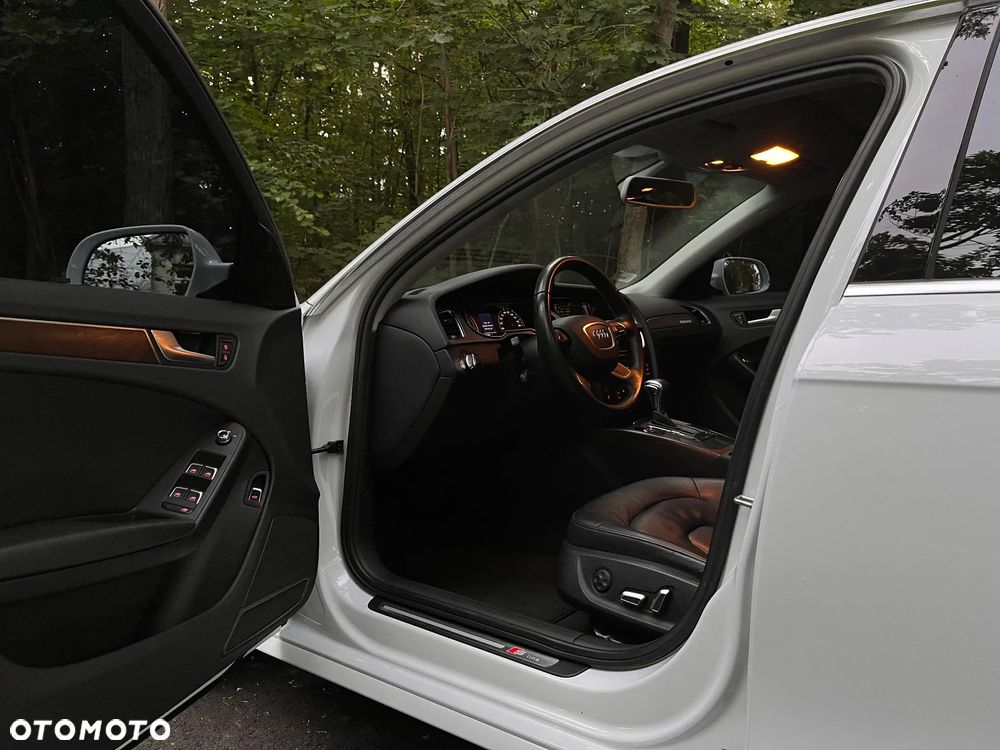 Audi A4 Limousine 2.0 TFSI quattro S tronic S line Sportpaket - 7