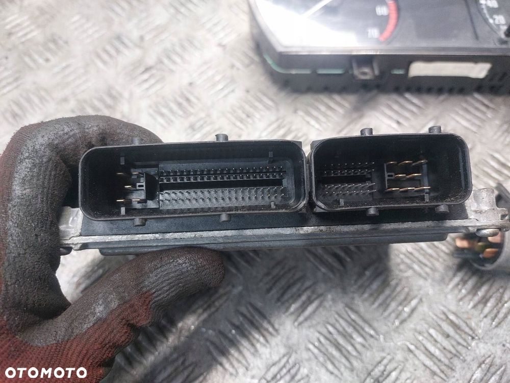 ZESTAW STARTOWY SKODA FABIA I 1.4 8V 047906033E 4B0905851C 6Y1919860C - 3