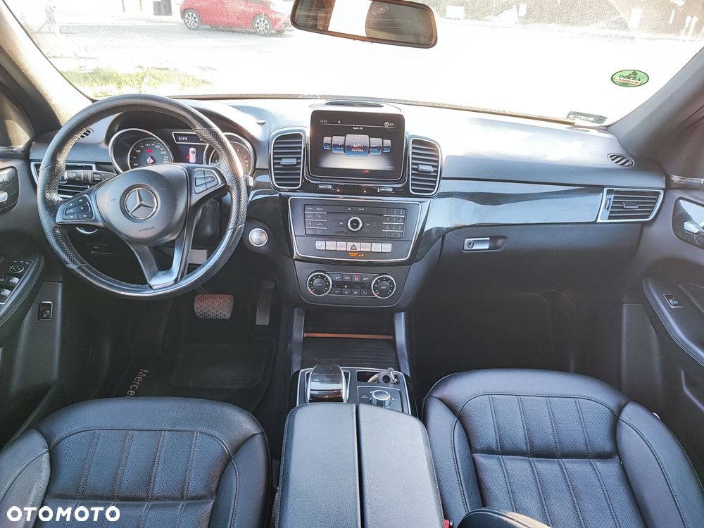 Mercedes-Benz GLE - 5