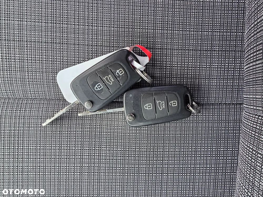 Kia Venga 1.4 CVVT ISG Spirit - 26