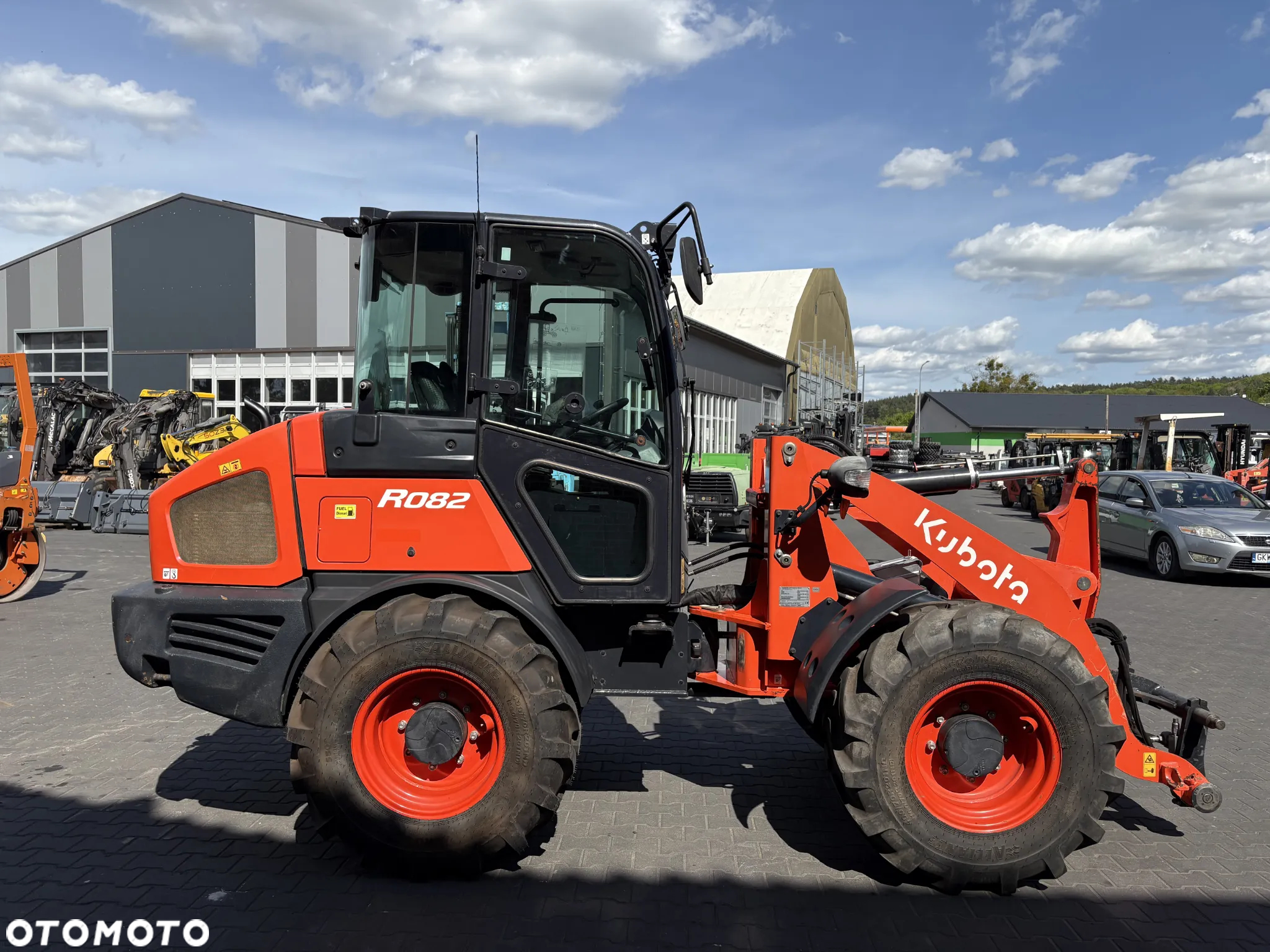 Kubota R082 - 6
