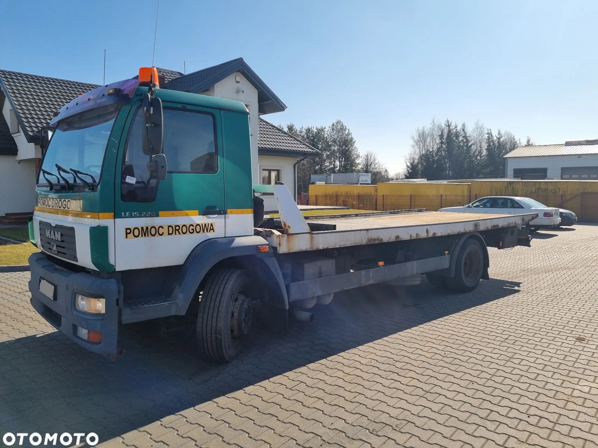 MAN LE 15 220 - 1