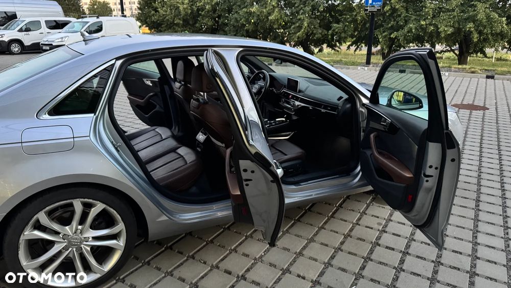 Audi A4 Limousine 2.0 TDI S tronic sport - 12