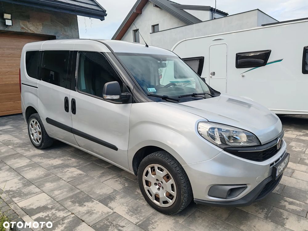 Fiat Doblo 1.4 T-Jet 16V Easy - 2