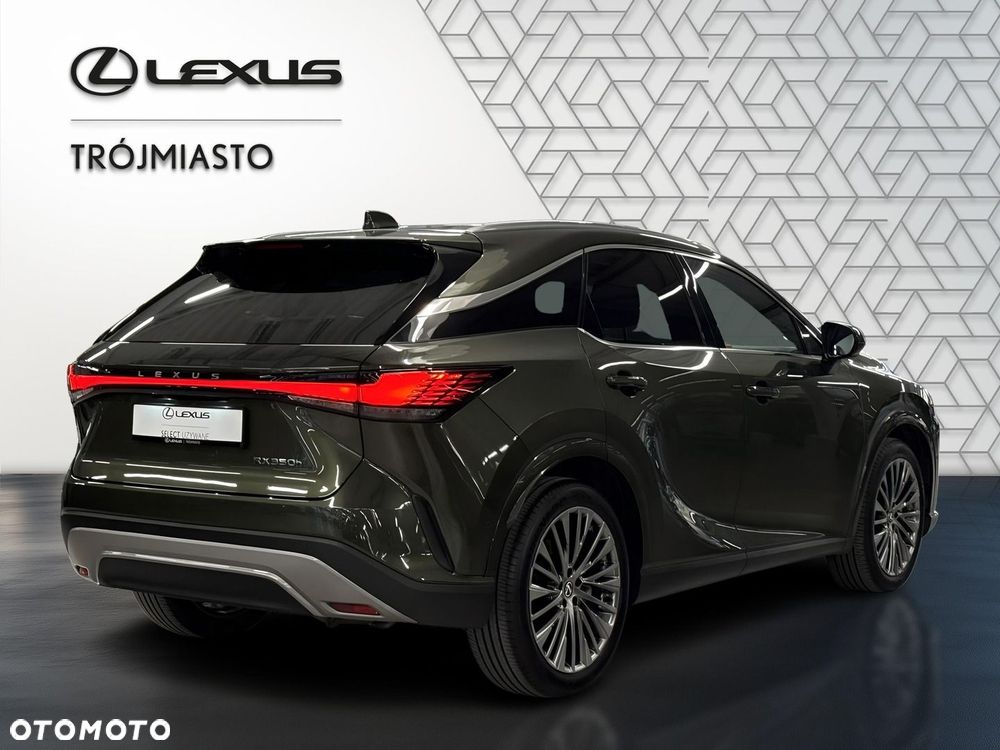 Lexus RX - 5