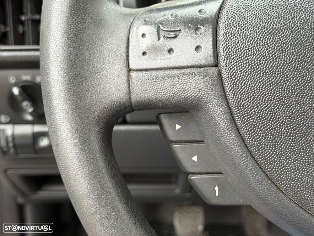 Opel Corsa 1.2 16V Confort - 18