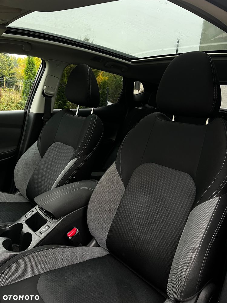 Nissan Qashqai 1.2 DIG-T N-Connecta - 16