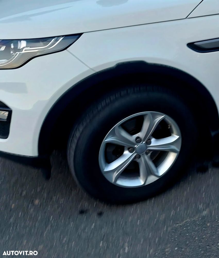 Land Rover Discovery Sport 2.0 l TD4 HSE Aut. - 7