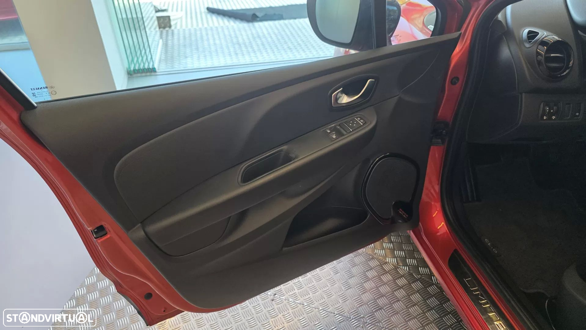Renault Clio 1.5 dCi Limited EDition - 31