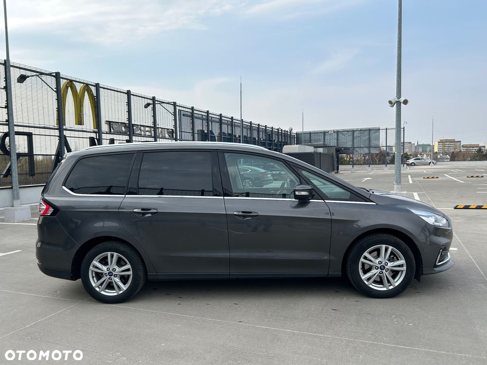 Ford Galaxy 2.5 Duratec FHEV TITANIUM - 2