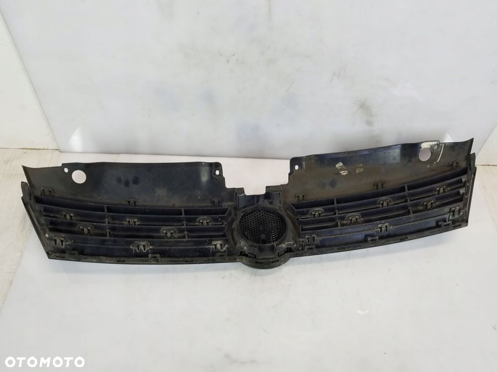 atrapa grill vw jetta vi - 4