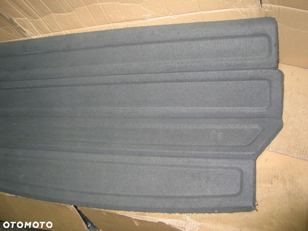 polka bagaznika opel meriva A szara 03-10r. - 3