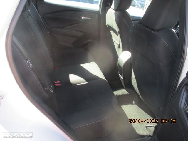 Nissan Qashqai 1.3 DIG-T N-Connecta - 12