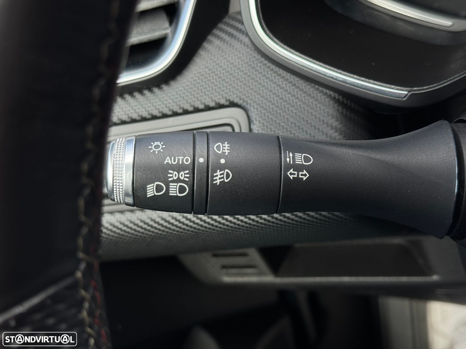 Renault Clio 1.5 Blue dCi RS Line - 26