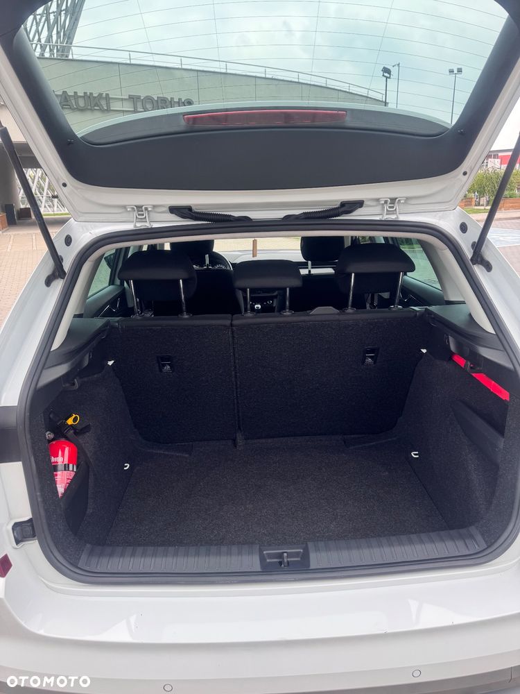 Skoda Kamiq 1.5 TSI Style - 6