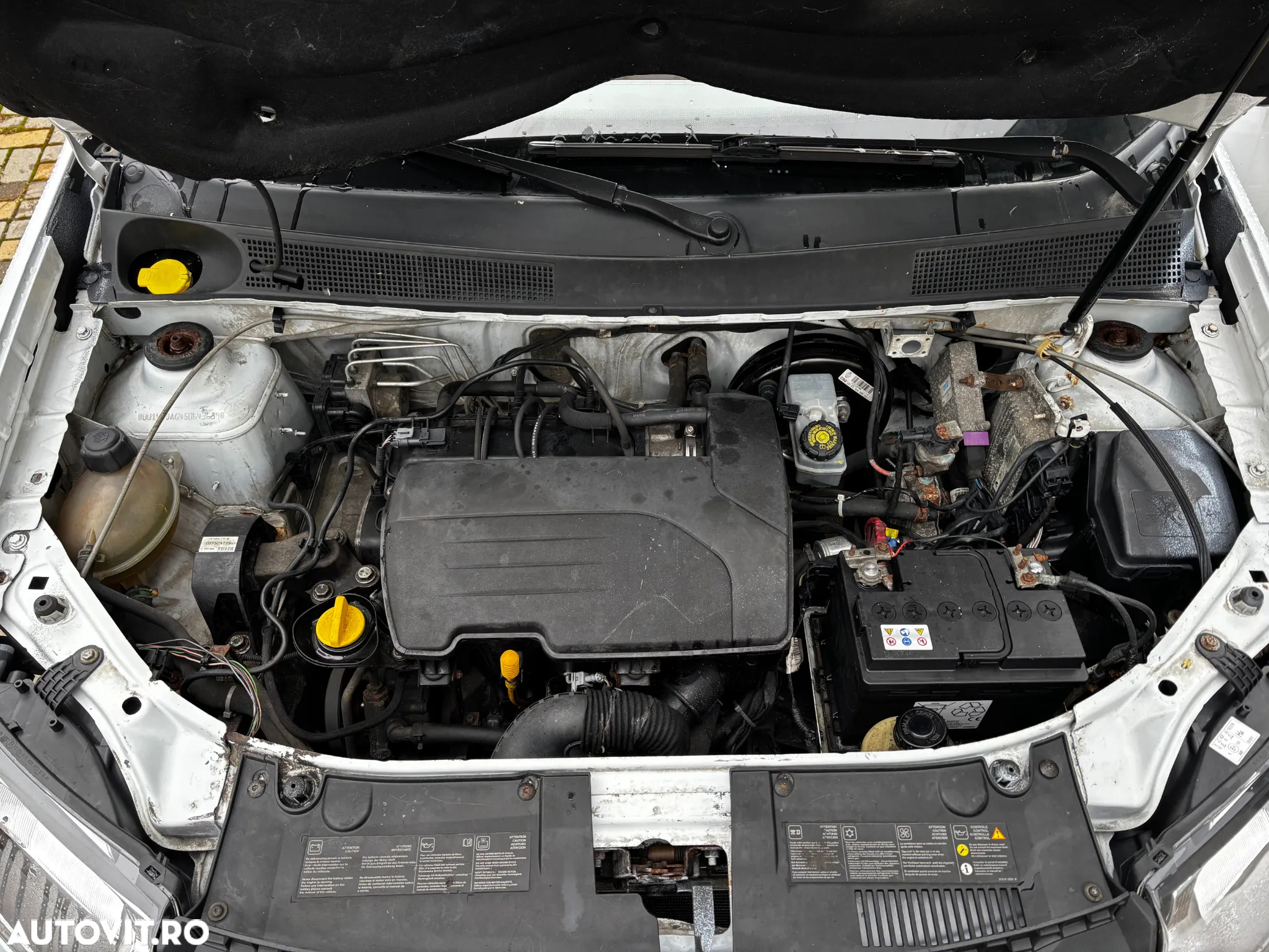 Dacia Logan - 8