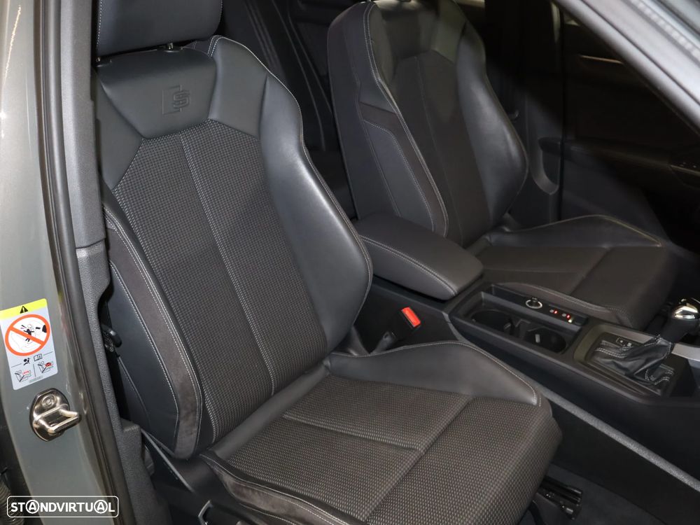 Audi Q3 40 TFSI quattro S tronic S line - 19