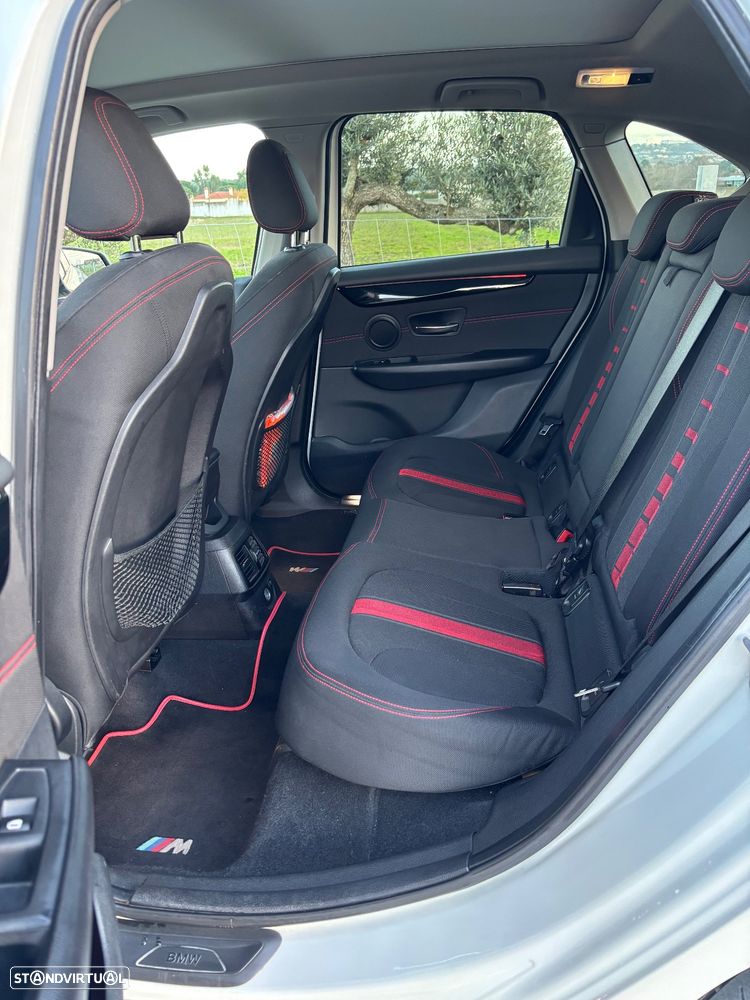 BMW 218 Active Tourer d Line Sport - 24