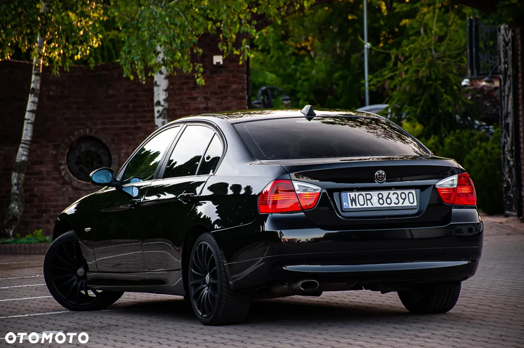 BMW Seria 3 318i Edition Sport - 18