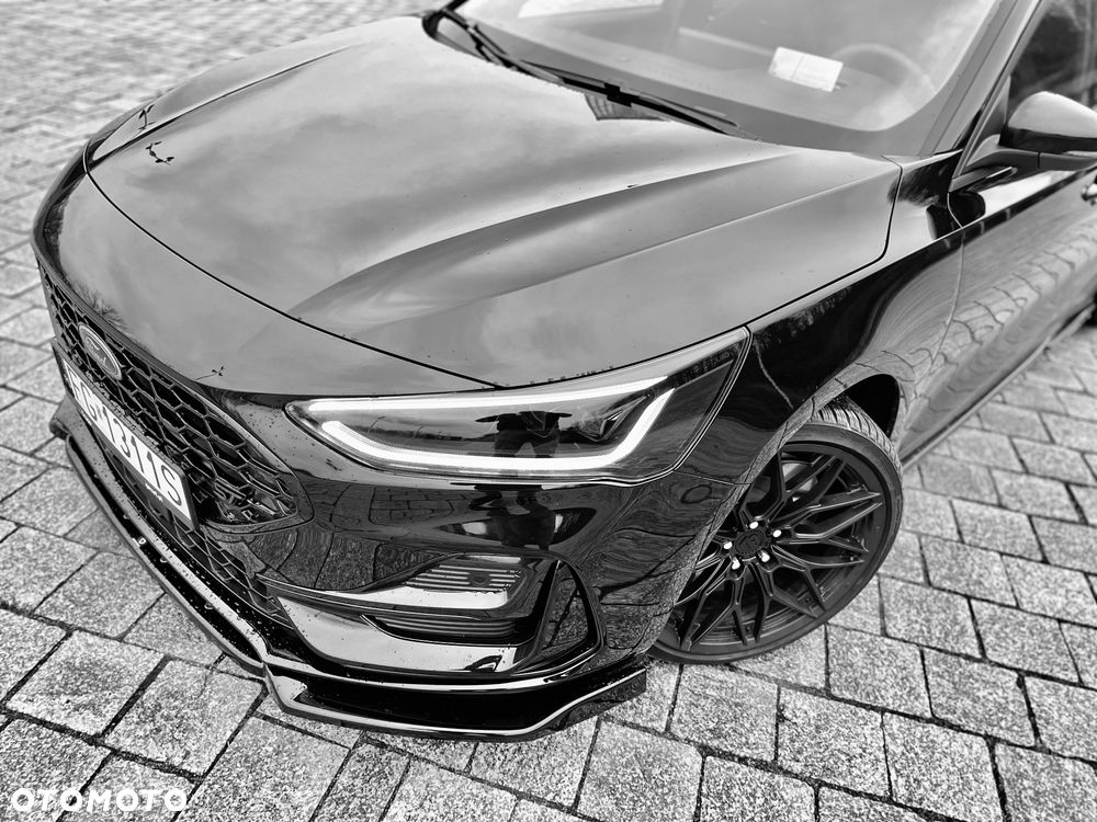 Ford Focus 2.3 EcoBoost ST X - 8