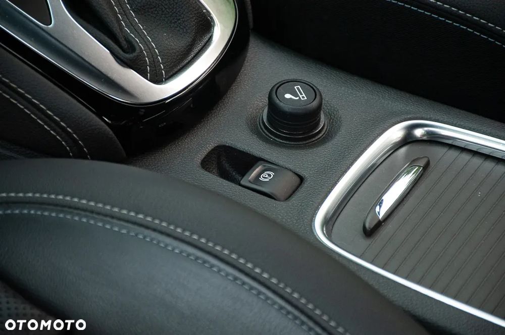 Opel Astra 1.6 Turbo Start/Stop Automatik Ultimate - 36