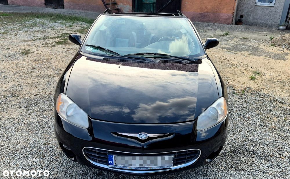 Chrysler Sebring - 4