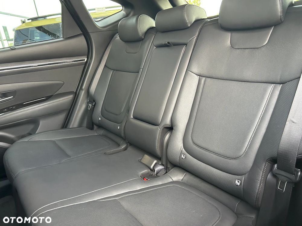 Hyundai Tucson 1.6 T-GDi HEV Platinum 4WD - 18