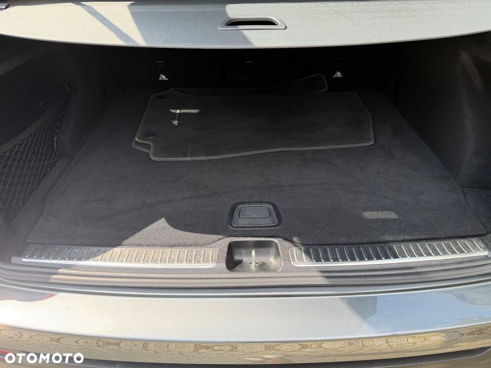 Mercedes-Benz GLC 200 d 4Matic 9G-TRONIC Exclusive - 34