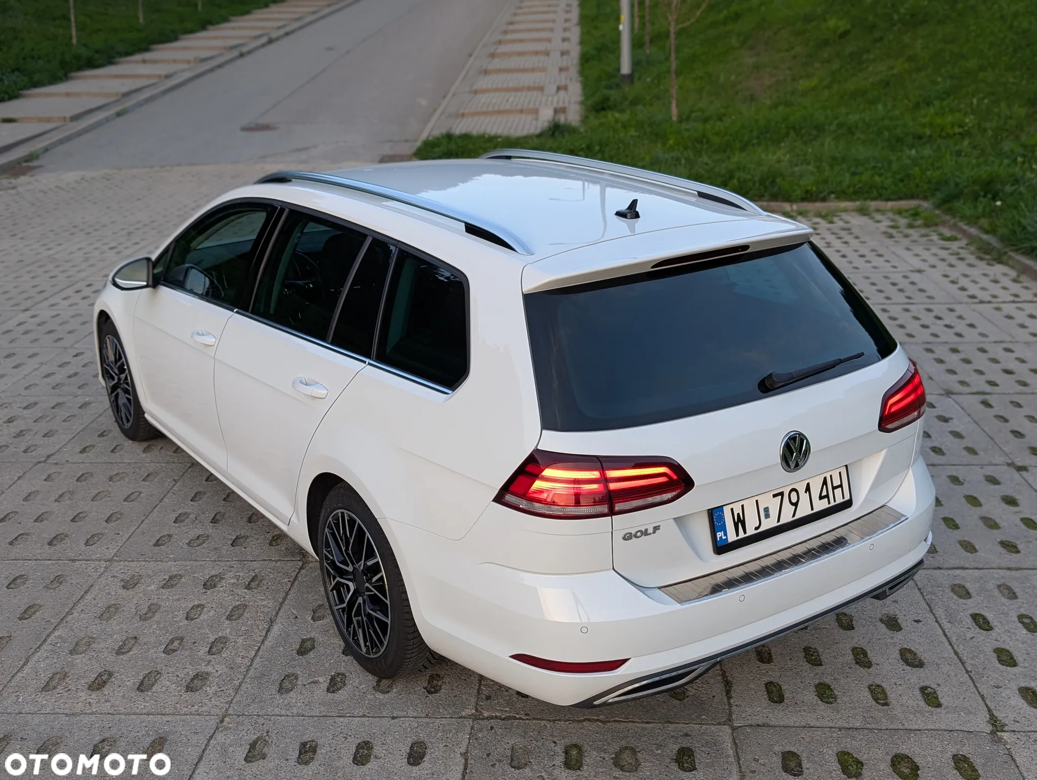Volkswagen Golf VII 1.5 TSI BMT Evo Highline DSG - 14