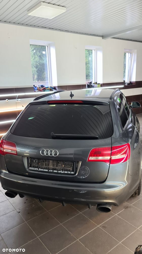 Audi RS6 Avant - 18