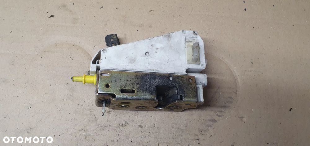 Zamek drzwi prawy tył tylny prawy Ford Escort MK7 93BG-220A20-BA - 2