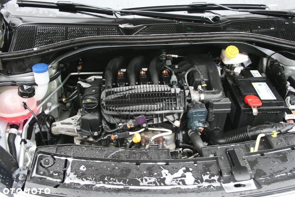 Citroën C4 Cactus 1.2 PureTech Shine - 27
