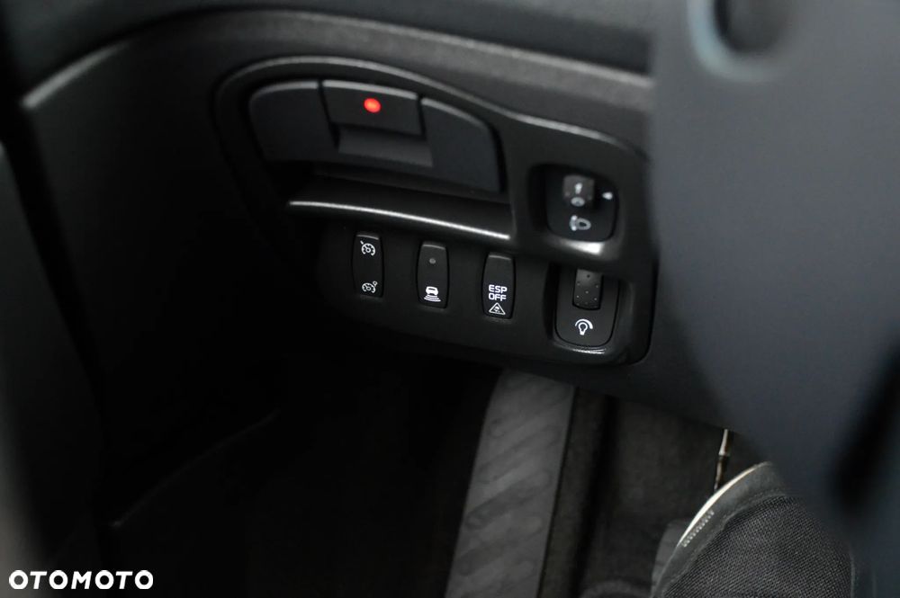 Renault Espace 2.0 Initiale - 26