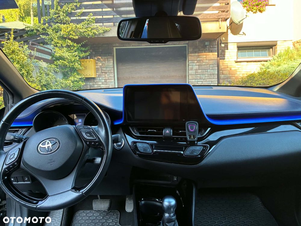 Toyota C-Hr 2017 photo 5