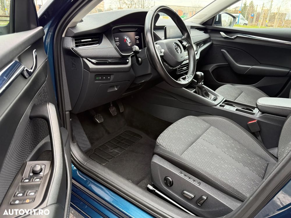 Skoda Octavia 2.0 TDI Premium Edition - 14