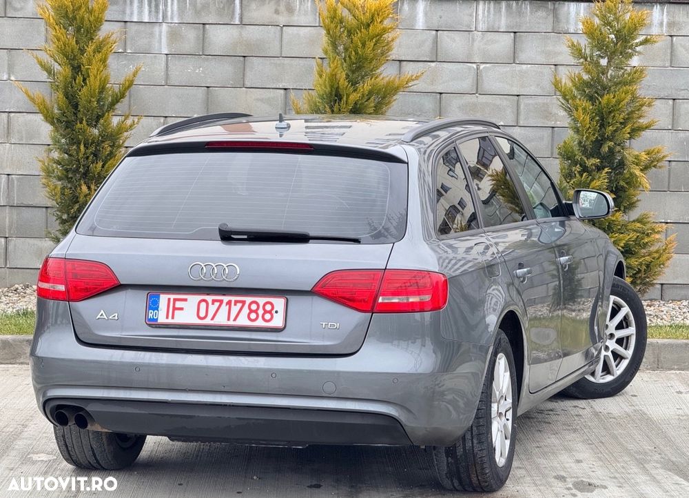 Audi A4 2.0 TDI DPF multitronic S line Sportpaket - 5