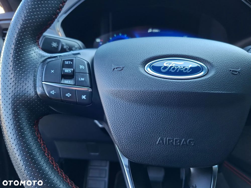 Ford Kuga 2.5 FHEV FWD ST-Line - 18