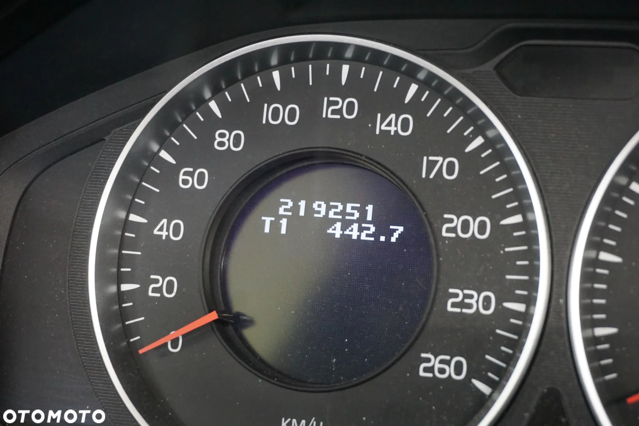 Volvo V60 D3 Momentum - 27