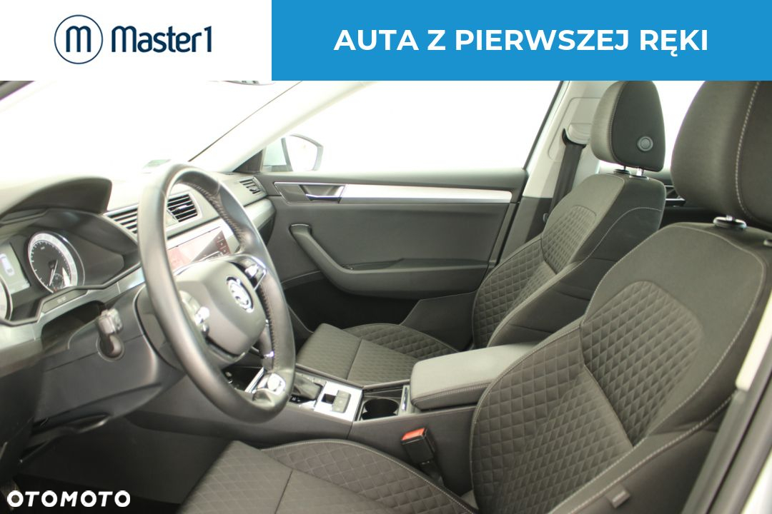 Skoda Superb 2.0 TSI Ambition DSG - 7