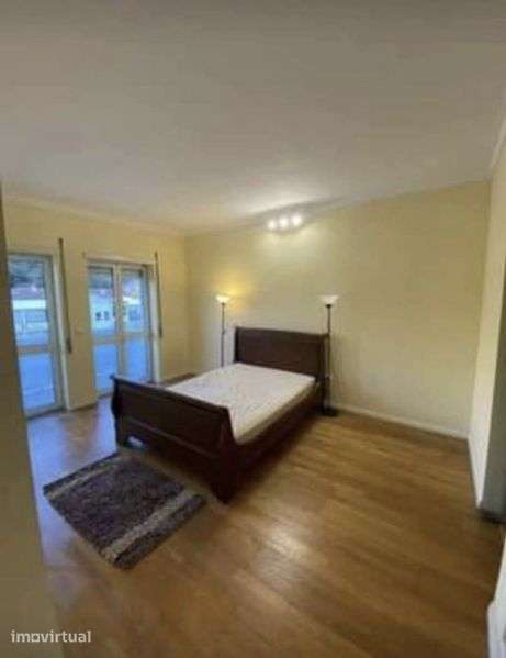 Apartamento T4 duplex - Grande imagem: 3/11