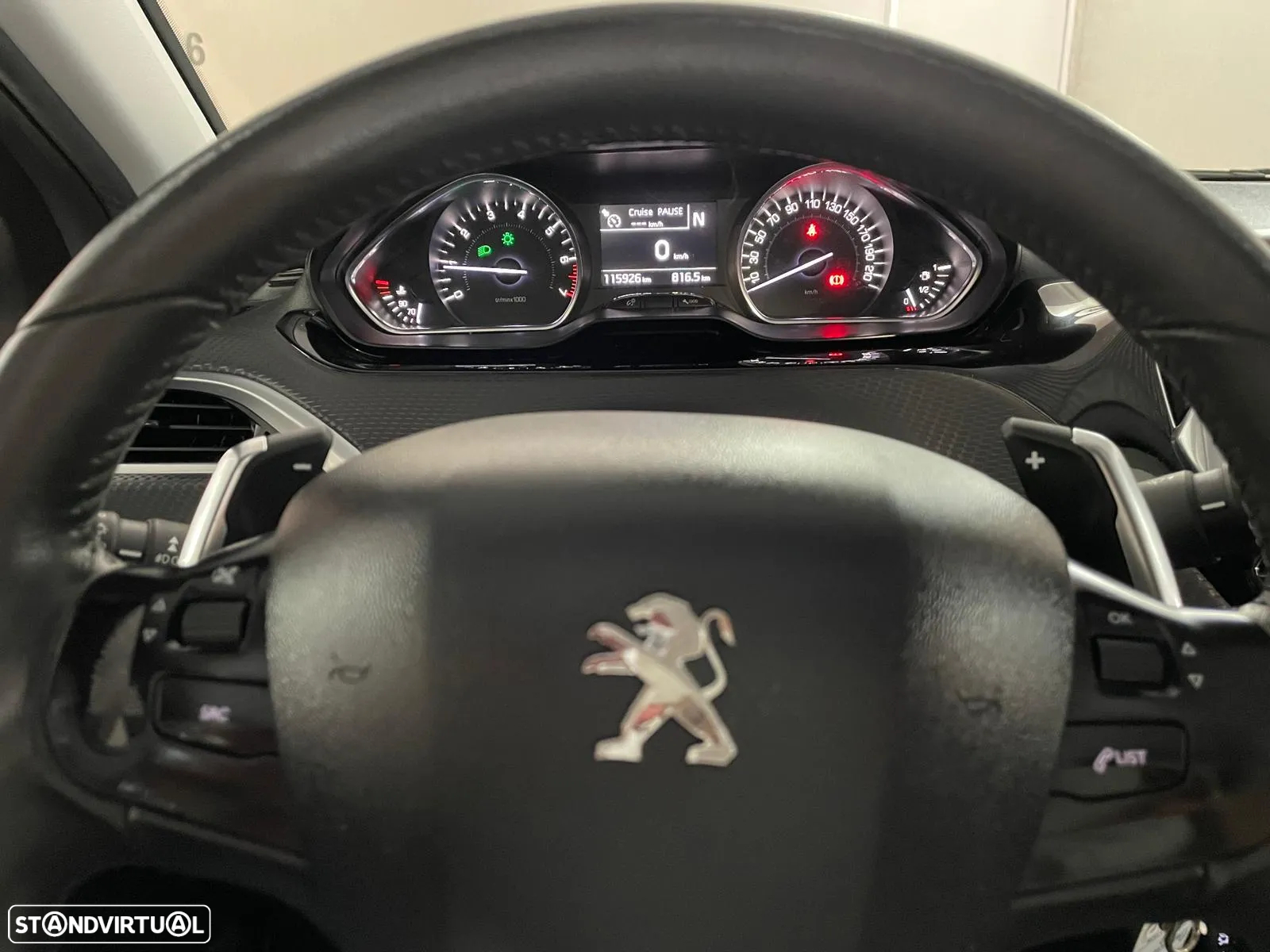 Peugeot 2008 - 9
