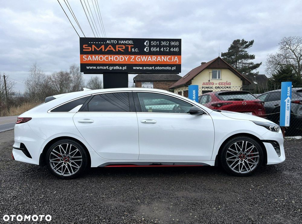 Kia ProCeed 1.6 T-GDI DCT7 OPF GT - 24