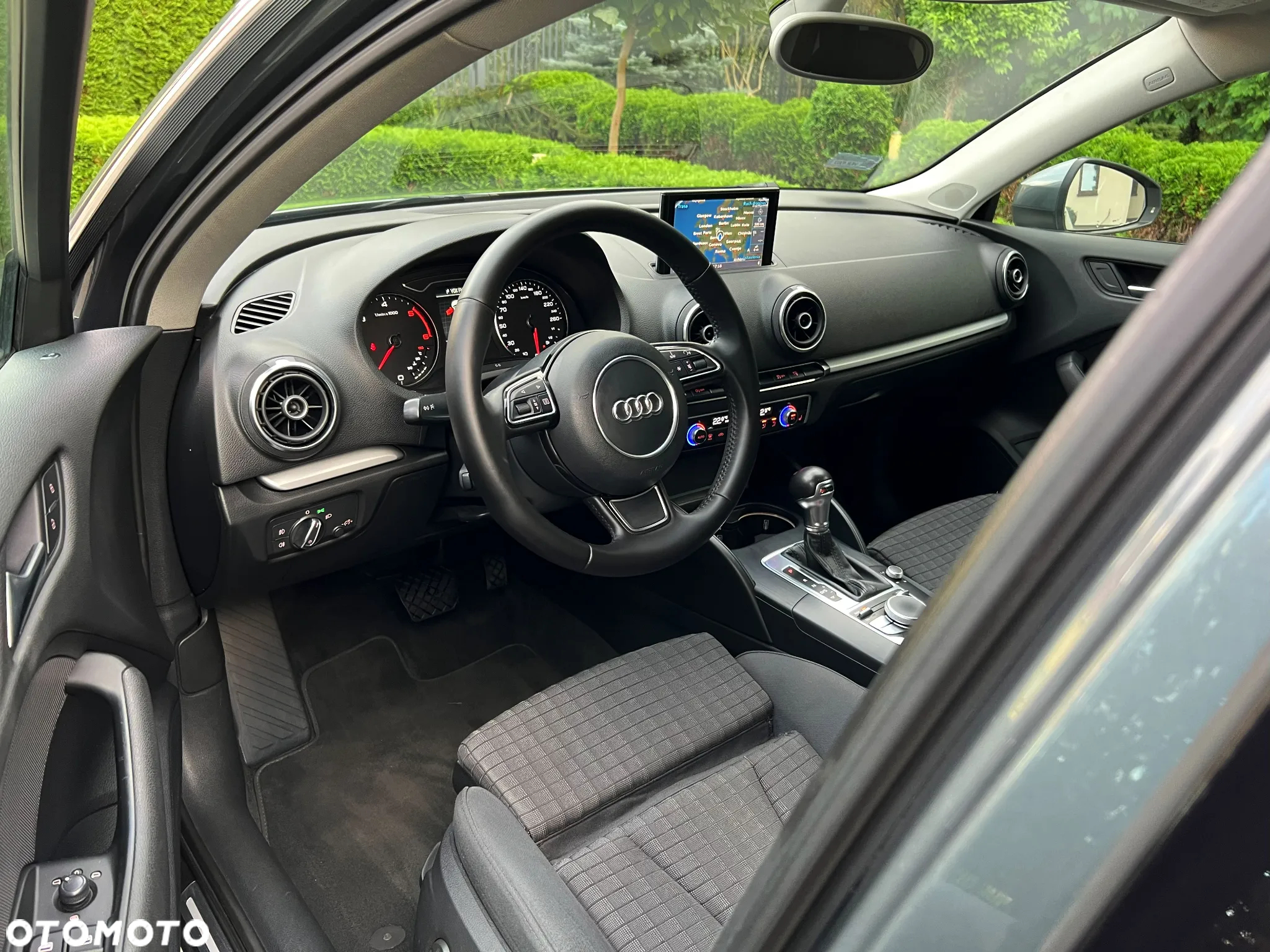 Audi A3 Sportback 1.6 TDI S tronic sport - 19