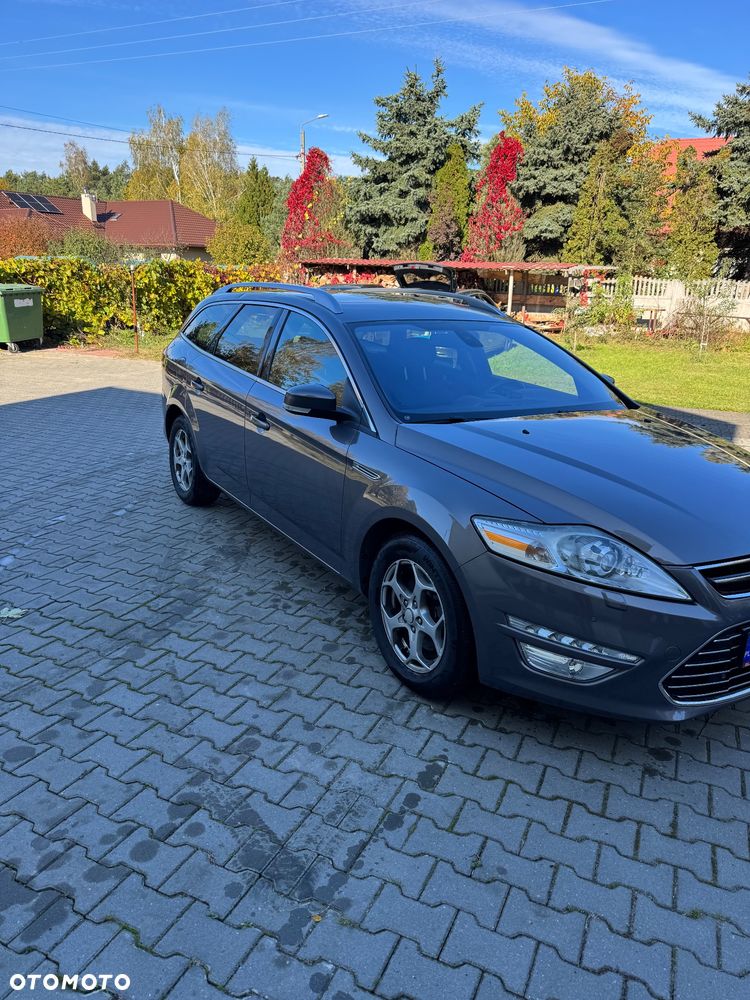Ford Mondeo 2011 photo 2